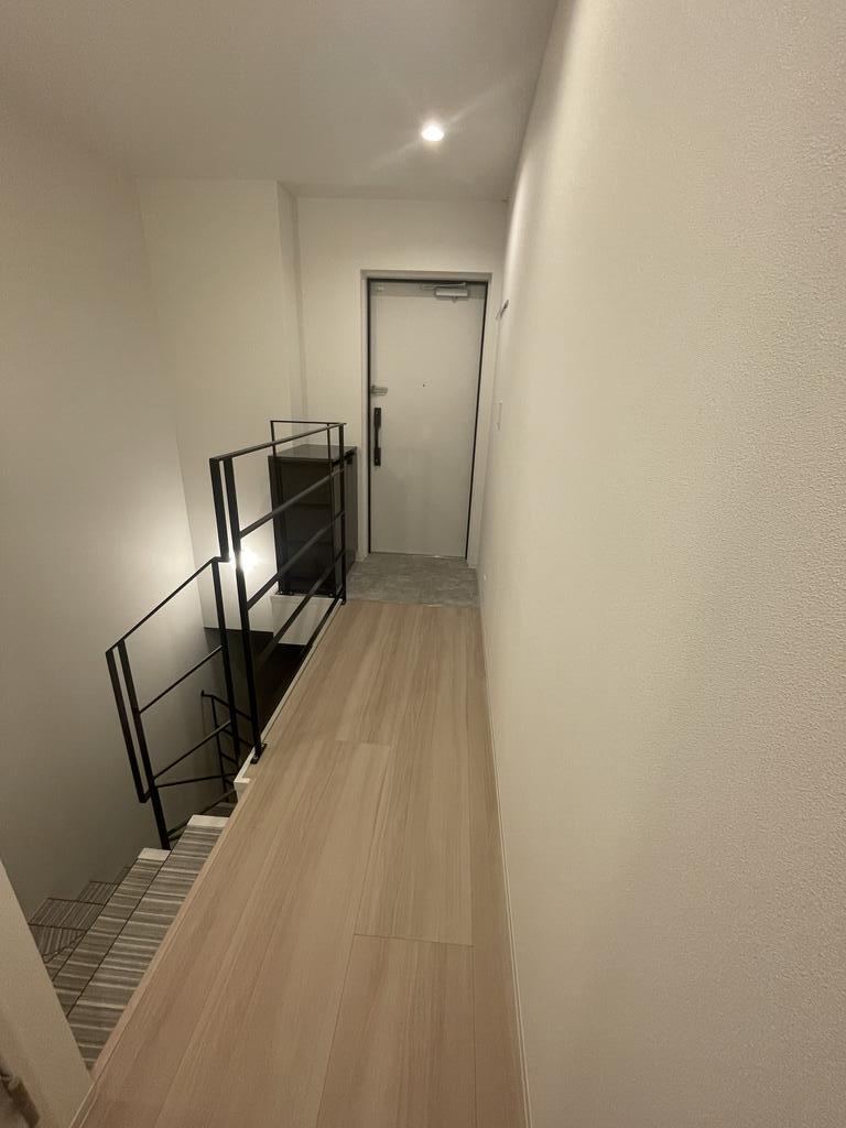 玄関　※別部屋のイメージ写真です
