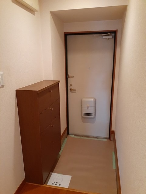 玄関　シューズBOX付きです。