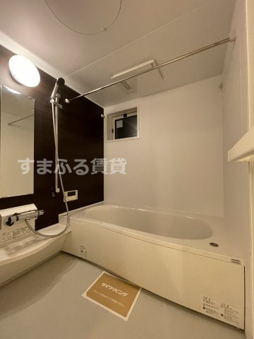 バス・シャワールーム　同仕様　同施工会社　風呂