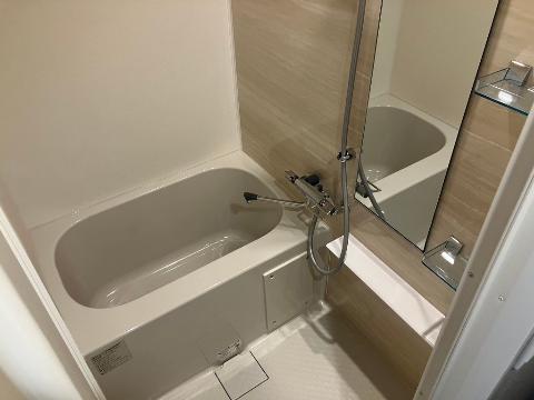 バス・シャワールーム　バス