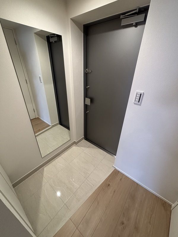 VELAOS HAKUSANの玄関写真