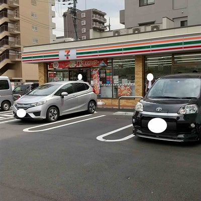 コンビニ　セブンイレブン（コンビニ）まで85m