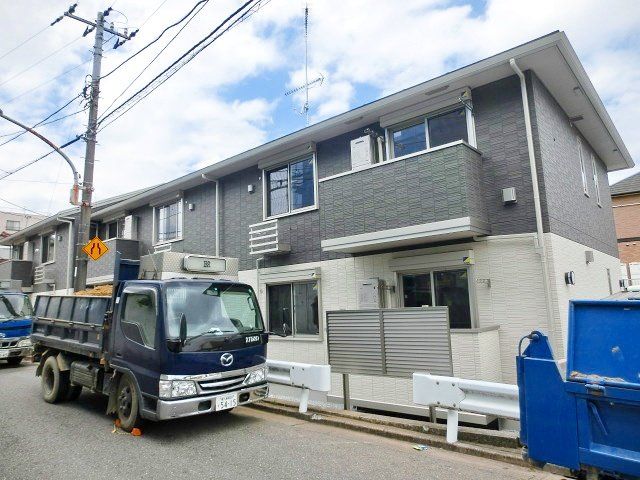 建物外観　経済的な都市ガス、インターネット使用料不要です