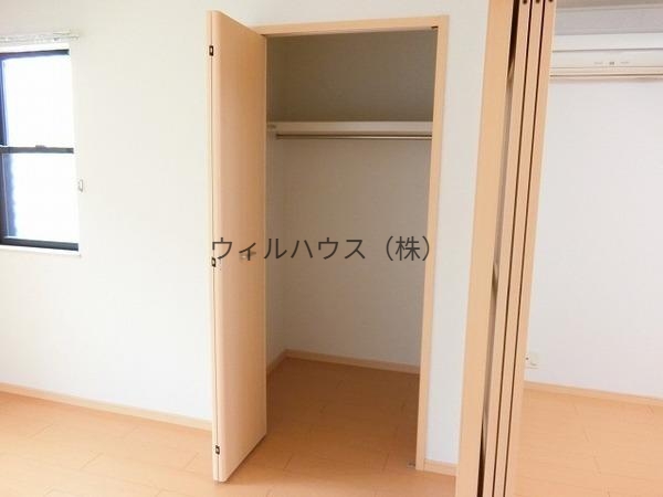 収納　洋室クローゼット！