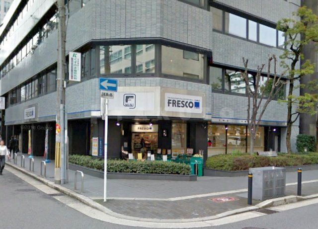 スーパー　FRESCO(フレスコ) ミニ 御堂筋本町店（スーパー）まで373m