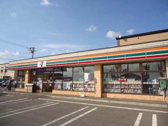 コンビニ　セブンイレブン北斗七重浜店（コンビニ）まで344m