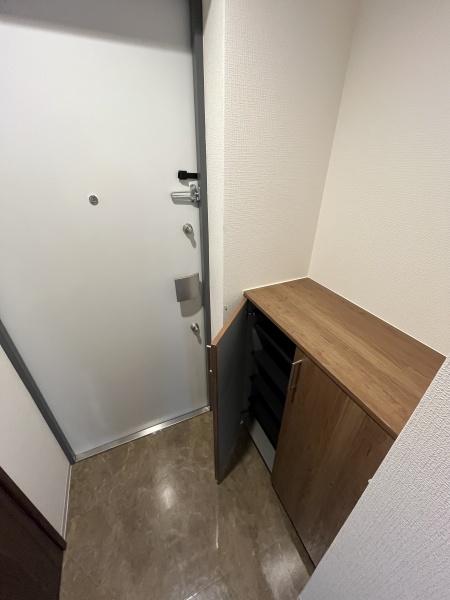ArtizA瓦屋町Iの玄関写真