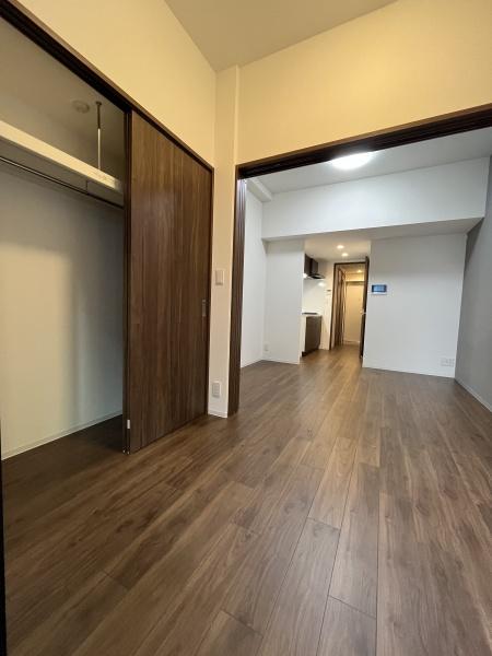 ArtizA瓦屋町Iの居間写真