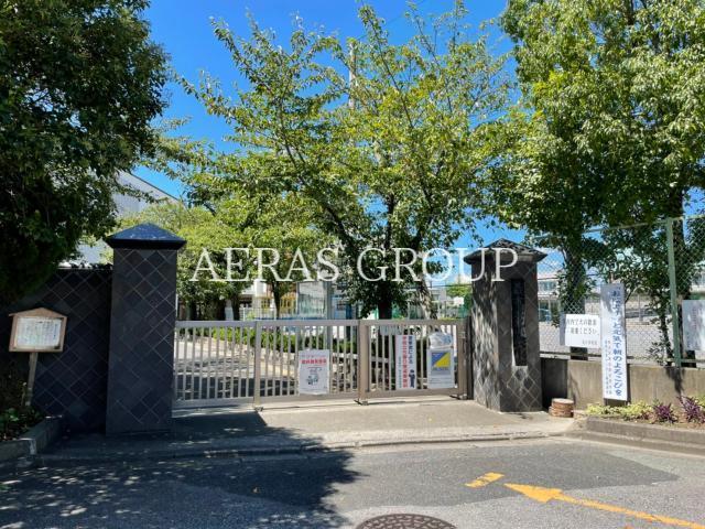 小学校　蕨市立北小学校（小学校）まで414m
