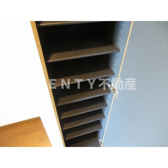 その他設備　シューズボックス
