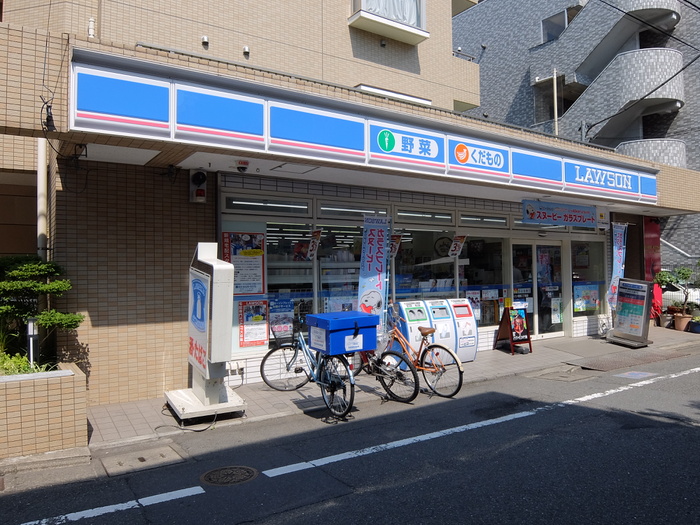 コンビニ　ローソン（コンビニ）まで350m