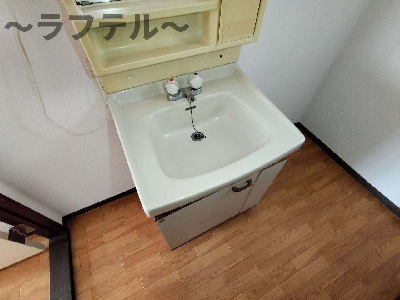 洗面設備　別部屋イメージ写真