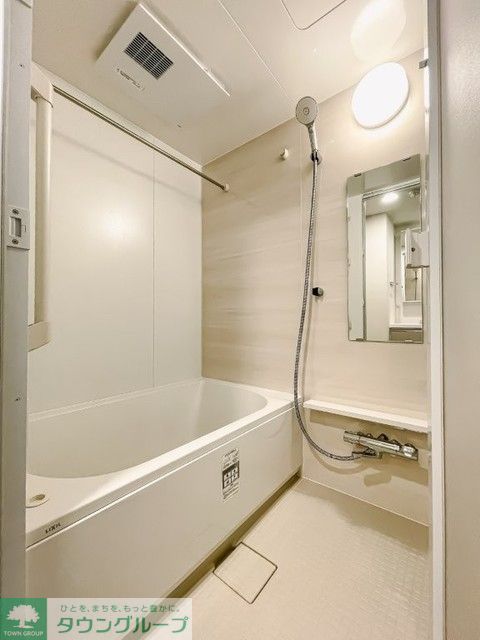 バス・シャワールーム　※写真は同タイプ住戸です。