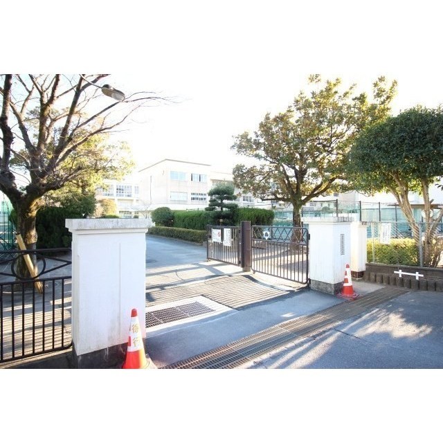 中学校　静岡市立豊田中学校（中学校）まで1000m
