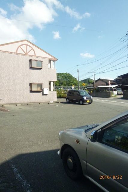 駐車場　駐車場です