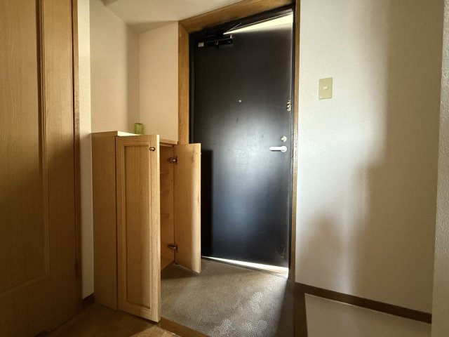 両祖ビル2の玄関写真