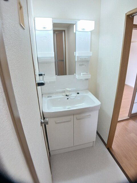 菊池市 2階建 築31年の内装写真