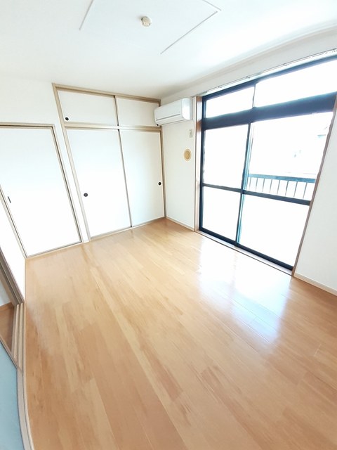 菊池市 2階建 築31年の居間写真