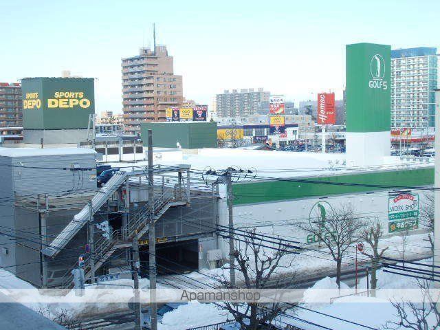 その他　ゴルフ5（その他）まで313m