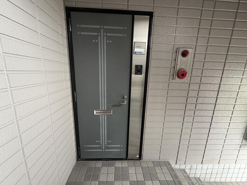 YF深阪の玄関写真
