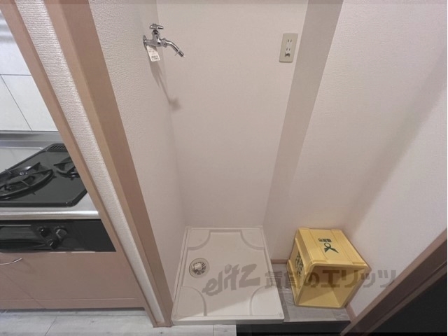 その他部屋・スペース　洗濯機置場