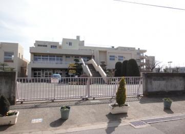 ＪＲ京浜東北線 北浦和駅 徒歩16分 3階建 築4年の周辺写真