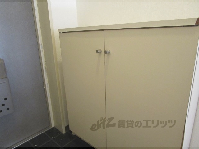 収納　下駄箱