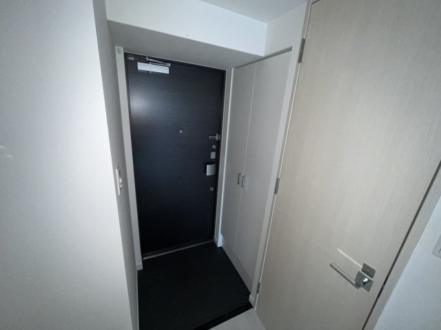 ソルテラスKOBE湊町の玄関写真