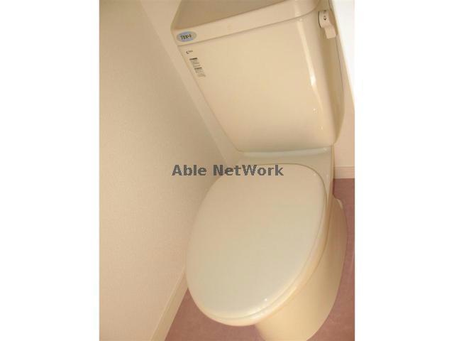 名鉄西尾線 西尾駅 徒歩14分 3階建 築37年のトイレ写真