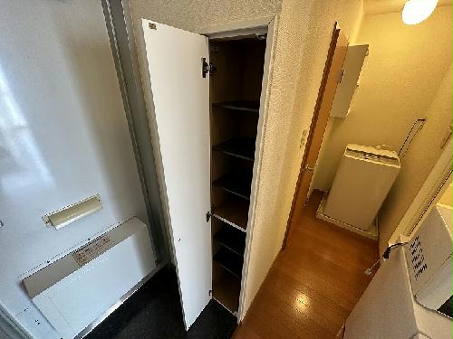 玄関　シューズボックス
