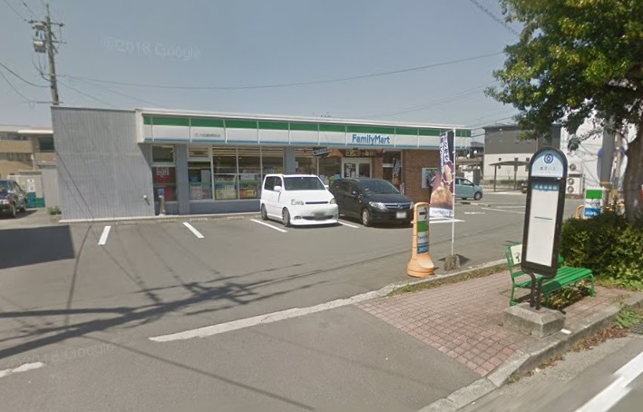 コンビニ　ファミリーマート JR武蔵塚駅前店（コンビニ）まで513m