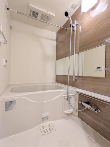バス・シャワールーム　バス※別部屋参考写真