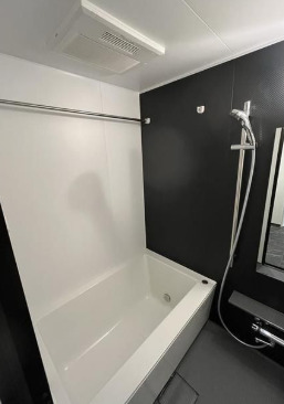 バス・シャワールーム　※別部屋の参考写真です。