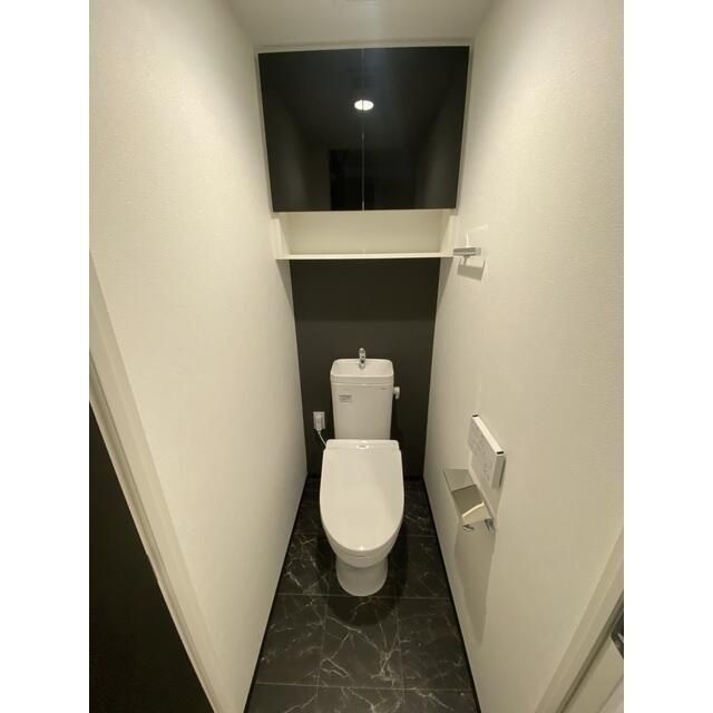トイレ　※別部屋の参考写真です。