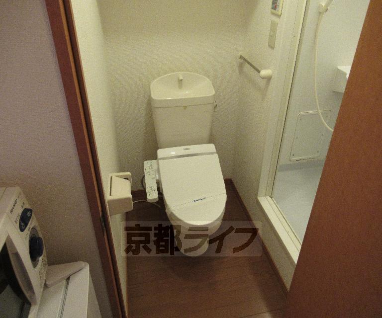 ＪＲ関西本線 平城山駅 徒歩32分 2階建 築22年のトイレ写真