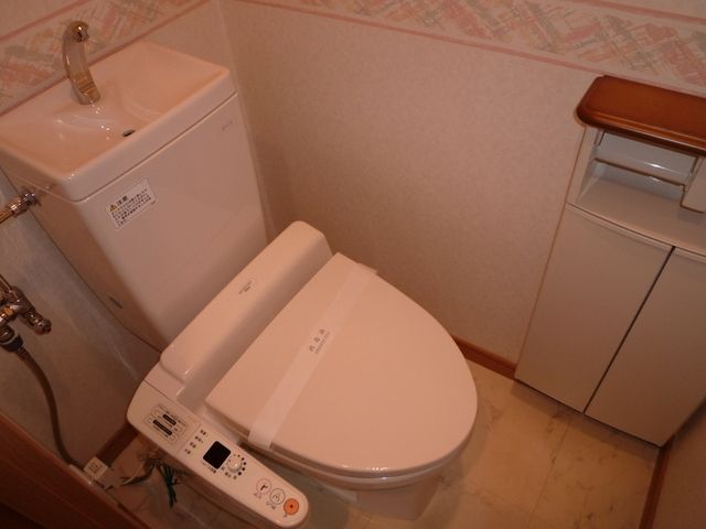 トイレ　★ウォシュレット付き★
