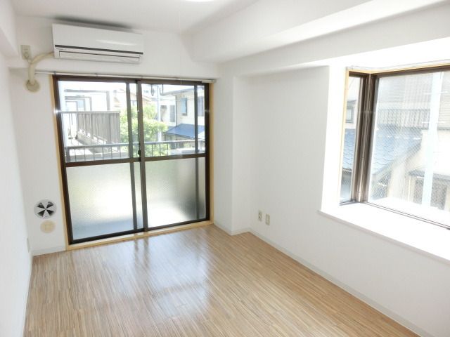 リブポート四街道の居間写真