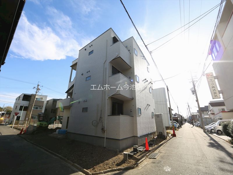 建物外観　外観　オートロックTVモニターホン宅配BOX完備