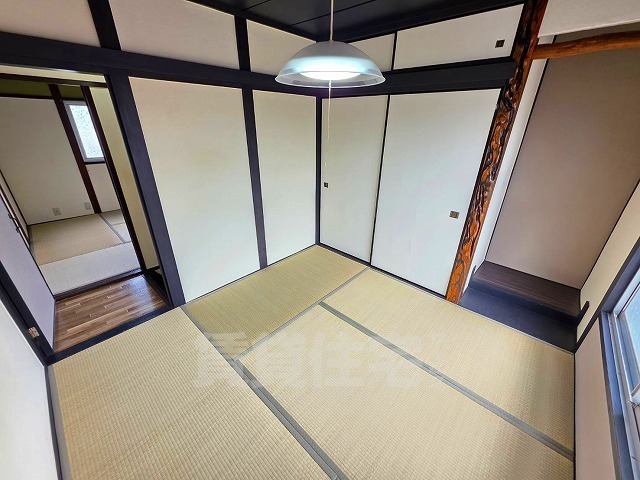 近鉄奈良線 若江岩田駅 徒歩10分 2階建 築54年の内装写真