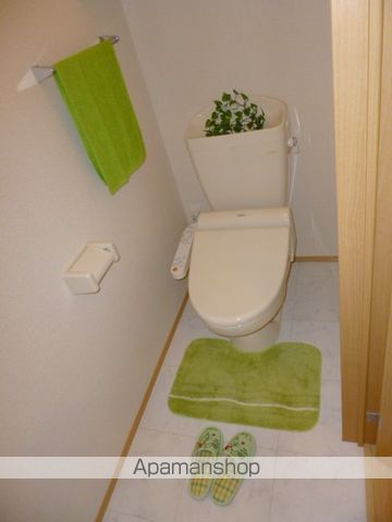 東京メトロ東西線 行徳駅 徒歩12分 2階建 築15年のトイレ写真