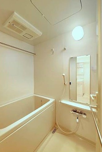 グリフォーネ横浜伊勢町弐番館の風呂写真