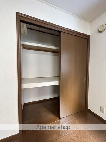 南7条西25丁目8-16の内装写真