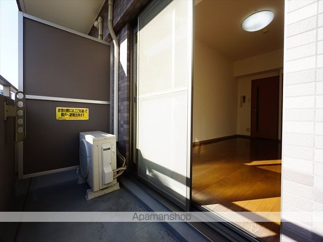 地下鉄鶴舞線 大須観音駅 徒歩1分 12階建 築27年の内装写真