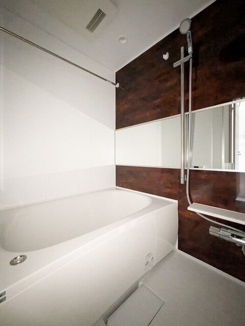 バス・シャワールーム　浴室