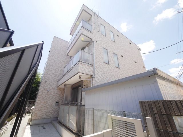建物外観　★お部屋探しはタウンハウジング稲田堤店まで★