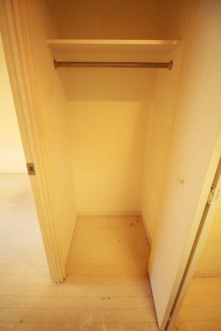 収納　（別タイプ参考写真）ドルチェ日暮里弐番館　荒川区東日暮里3