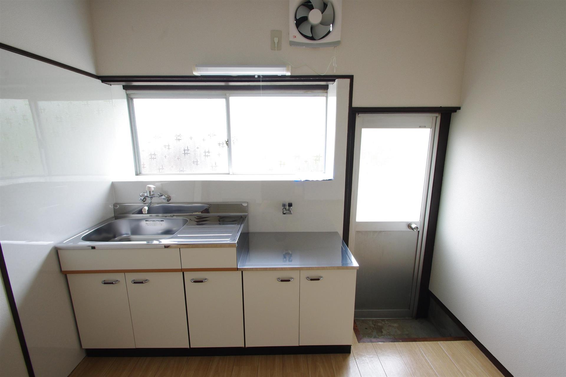 城南町一戸建のキッチン写真