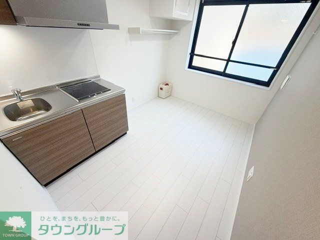 居室・リビング　キッチン