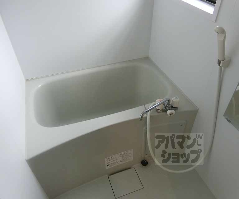 アイカーサ麩屋町の風呂写真