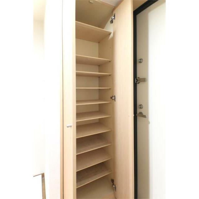 玄関　収納